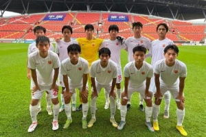 中國(guó)青少年足球聯(lián)賽U17全國(guó)總決賽 海港U17以3-3平重慶南開(kāi)中學(xué)校