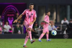 西媒：37歲布斯克茨即將退役，梅西將和邁阿密續(xù)約