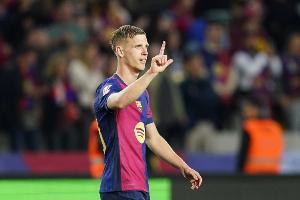 CTA：確認(rèn)觀眾闖入球場(chǎng)未影響巴薩vs赫塔費(fèi)比賽，奧爾莫進(jìn)球有效