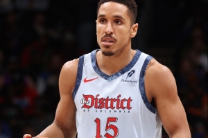 Shams：布羅格登預計將在尼克斯輪換陣容中扮演關(guān)鍵替補角色