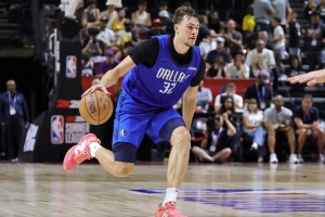 貝弗利談弗拉格：對(duì)一個(gè)從未打過(guò)NBA的人來(lái)說(shuō) 排第52太TM高了