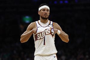 兩年1.45億提前續(xù)約！太陽老板：布克是球隊的絕對核心和未來