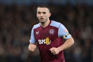 23-24賽季以來麥金在主要?dú)W戰(zhàn)打進(jìn)4粒遠(yuǎn)射，沒有哪名球員比他更多