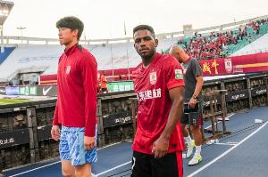 保級關(guān)鍵戰(zhàn)迎戰(zhàn)海牛，亞泰外援卡米洛將繼續(xù)缺席