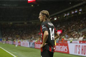 太火爆！米體：莫德里奇14號球衣銷量超越萊奧，成為全隊(duì)最高