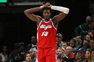 灰熊傷病匯總：JJJ&埃迪分別再缺陣4-6周&6-9周 克拉克賽季初缺陣