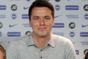 記者：預(yù)計(jì)西漢姆招募主管麥考利也將離任，他與波特關(guān)系密切