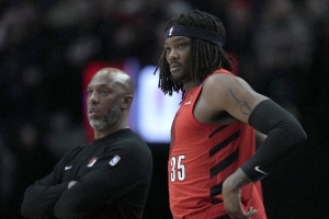 隊記：健康的羅威更適合出任克林根的替補 這會壓縮楊瀚森的時間