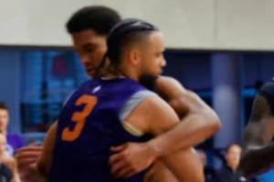 ??繼續(xù)強(qiáng)硬人設(shè)！狄龍?jiān)谟?xùn)練營(yíng)瘋狂給太陽(yáng)新隊(duì)友上激烈身體對(duì)抗