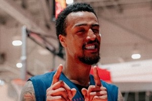 快船官方曬訓(xùn)練照為新賽季倒計時：科林斯、保羅、比爾等新援在列