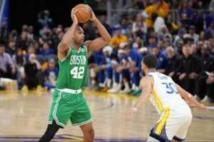 A-級(jí)簽約！霍福德以多年合同加入勇士 帶來(lái)寶貴的經(jīng)驗(yàn)與投射能力