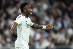 阿斯：瓦倫西亞起訴網(wǎng)飛，認(rèn)為維尼修斯紀(jì)錄片篡改字幕侵犯名譽(yù)權(quán)