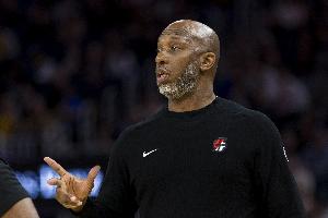 比盧普斯：如果我們想要變得更出色 必須先成為一支防守強(qiáng)隊(duì)