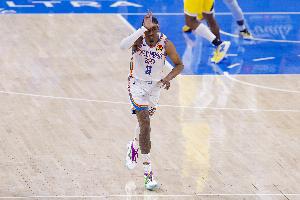 亞歷山大談杰倫威帶傷作戰(zhàn)：他就是個(gè)勇士 天生競(jìng)爭(zhēng)者內(nèi)心不服輸