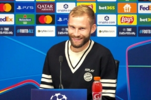 萊默爾打趣凱恩104場100球：我還差1場就到百場，但百球就差遠(yuǎn)了