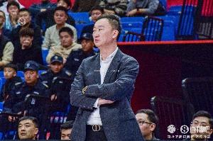 青島小伙子們國慶假期練兵忙！球隊一天兩練、一周放假一天