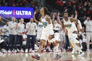 小球市灰熊內(nèi)部造血維持生存??莫蘭特何時能扛旗殺出一片天？