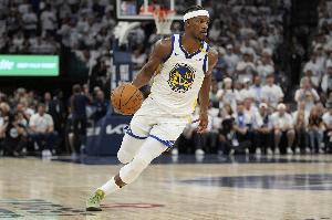 小試牛刀！巴特勒半場4中3拿到9分4板2助