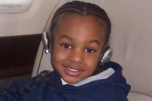 詹嫂深情祝福布朗尼生快：對(duì)你成長(zhǎng)為一個(gè)如此優(yōu)秀的男人充滿信心