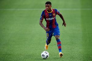 2020年17歲法蒂8000萬身價(jià)，10場5球4助后遭遇重傷從此一落千丈