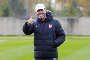 長(zhǎng)春氣溫驟降 亞泰將士直面低溫備戰(zhàn)保級(jí)決戰(zhàn)