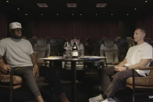 詹姆斯：根據(jù)隊友特點和球隊需求調整打法 是球員必備的生存智慧