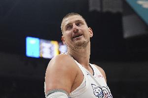 總經(jīng)理調(diào)查之誰迫使對(duì)方教練做出最多調(diào)整：約基奇57%選票獨(dú)一檔