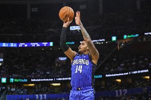 加里-哈里斯：字母會吸引大量防守注意力 作為后衛(wèi)要把空位投進(jìn)