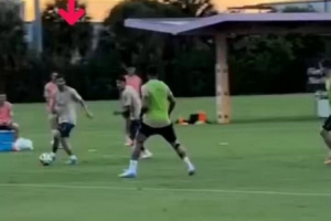 馬卡報(bào)曬阿根廷訓(xùn)練配合：帕斯腳后跟磕傳→小蜘蛛挑球→梅西破門