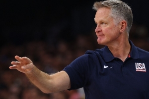卸任美國男籃主帥！科爾帶領(lǐng)球隊奪23年世界杯第四、24年奧運(yùn)金牌