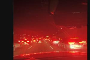 不是酒駕？皮爾斯：我堵在停滯的車流中45分鐘睡著了 老了容易累