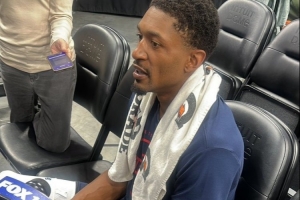 季前賽快船對(duì)陣廣州龍獅 比爾因右膝酸痛缺席 其余所有人均可出戰(zhàn)