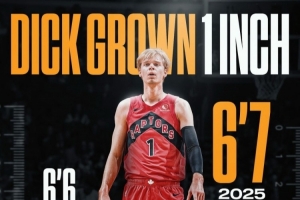 我也長高了！迪克官方身高數(shù)據(jù)比上賽季高了1英寸 現(xiàn)在201CM