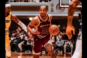 隊(duì)記：騎士簽約后衛(wèi)達(dá)里厄斯-布朗二世 后者上賽季效力于G聯(lián)盟