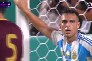 塔羅懷疑人生！委內(nèi)瑞拉門神瘋狂10撲救9.2分全場(chǎng)第1，狂撲勞塔羅