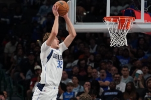 十八般武藝樣樣精通！狀元弗拉格8中4得11分3板4助3斷 但有5失誤