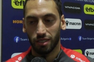 恰爾汗奧盧：為代表土耳其出場100次而驕傲 伊爾迪茲有機(jī)會(huì)贏金球