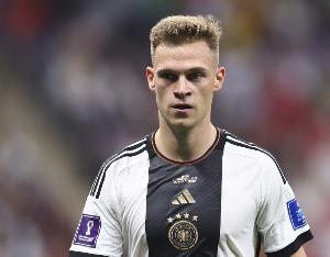 勒夫：如果有人能勝任德國(guó)隊(duì)中場(chǎng)核心，我會(huì)把基米希放右路