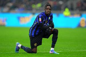 圖片報(bào)：法蘭克福有意冬窗引進(jìn)比塞克，球員想?yún)⒓用飨氖澜绫? >
                                        </div>
                                    </div>
                                                                        <div   id=