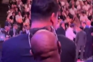 受害者+1！博主吐槽：當(dāng)你花2千＄看中國(guó)賽 發(fā)現(xiàn)坐你前面的是姚明