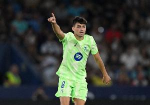 佩德里：我媽總強(qiáng)迫我在比賽日刮胡子，不然她會(huì)責(zé)怪我