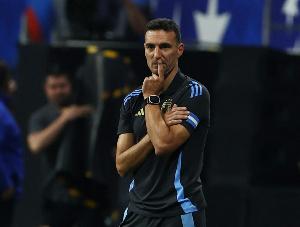 斯卡洛尼：帕斯和馬斯坦托諾是阿根廷的重要球員，未來他們能共存