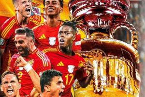 詹?。何靼嘌朗鞘澜绫瓲幑谧畲鬅衢T 中場邊路是優(yōu)勢 中鋒差點(diǎn)意思