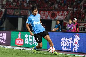 英博官方：宋岳10月初接受關(guān)節(jié)鏡下微創(chuàng)手術(shù)，手術(shù)順利無(wú)并發(fā)癥