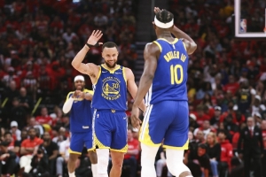 希爾德：庫里吸引了太多防守端的注意力 巴特勒很謙遜&訓練努力