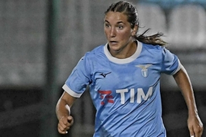 拉齊奧稱女足球員擅自離隊，經(jīng)紀人：她從今年7月一直沒拿到薪水