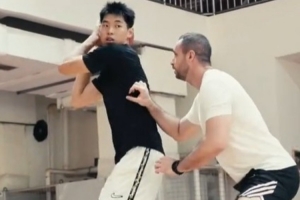 感覺回來了！崔永熙球場(chǎng)康復(fù)訓(xùn)練更新 用受傷的左腳第1次發(fā)力扣籃