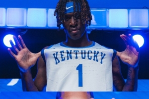 不差錢！NCAA肯塔基男籃新賽季球員薪資預(yù)算約為2200萬美元