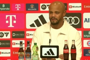 孔帕尼：凱恩不僅能進球，他在進攻組織、防守方面都做出貢獻