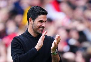 10球！阿森納僅用8輪定位球進(jìn)球已上雙，是英超歷史同期最快